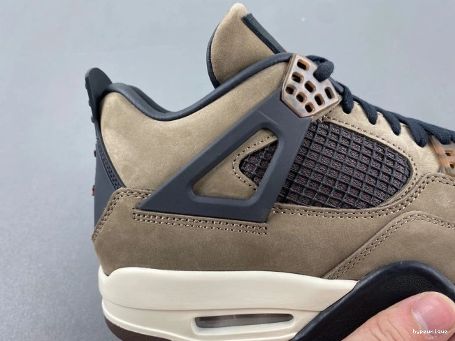 HYPE 4 Travis x TS Scott Brown Retro Air Jordan AJ4-882335 0712